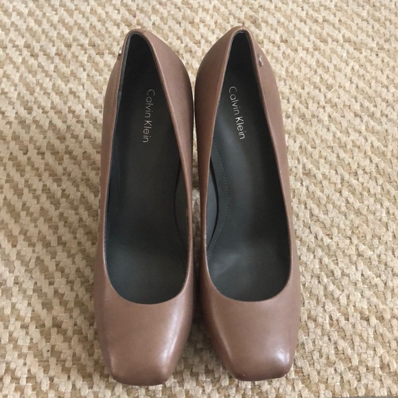 Women’s Calvin Klein “Natasha” heels - Picture 1 of 8